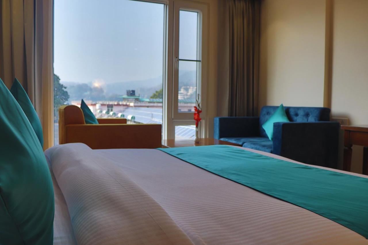 Green Hotel - Behind Parmarth Niketan Rishikesh Bagian luar foto