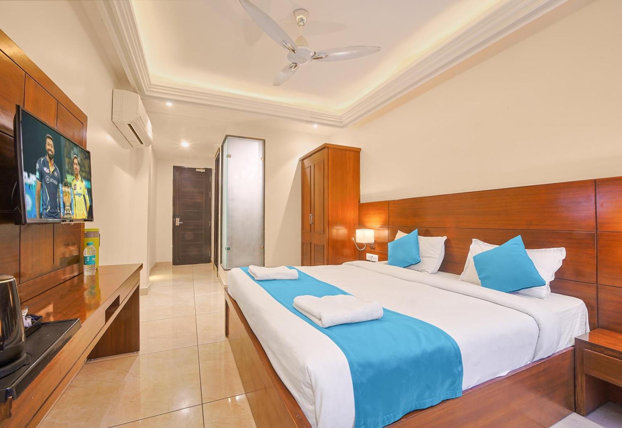 Green Hotel - Behind Parmarth Niketan Rishikesh Bagian luar foto