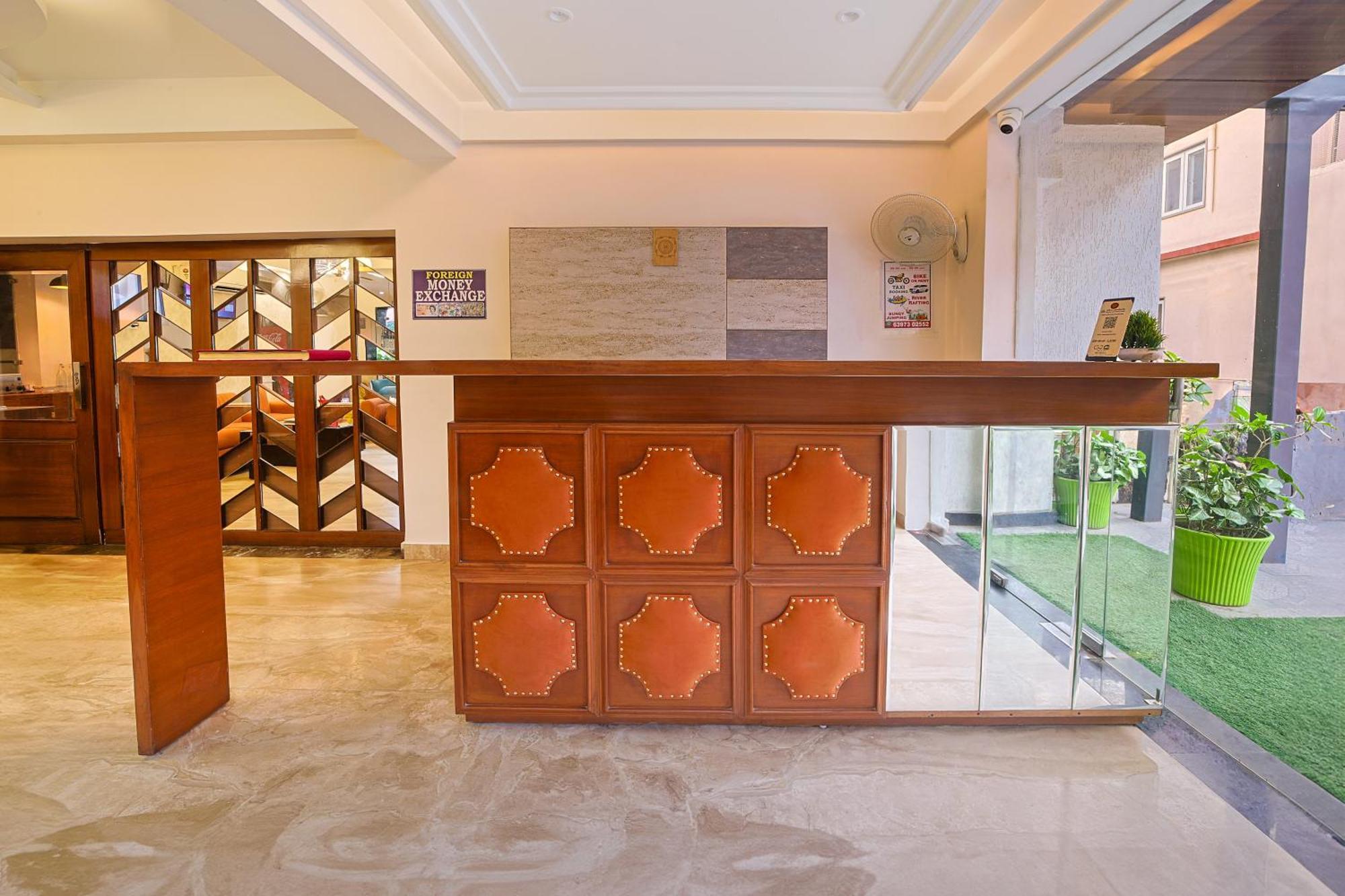 Green Hotel - Behind Parmarth Niketan Rishikesh Bagian luar foto
